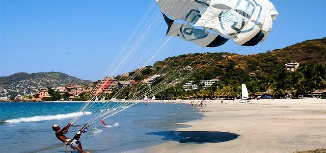La Ropa Beach, one of the best things to do in Ixtapa / Zihuatanejo,  Guerrero | Experts in Mexico