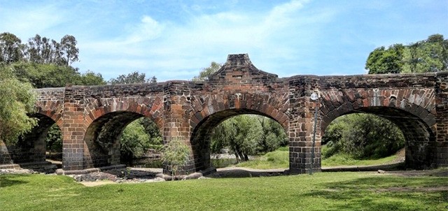 Puente de la Historia, San Juan Del Río