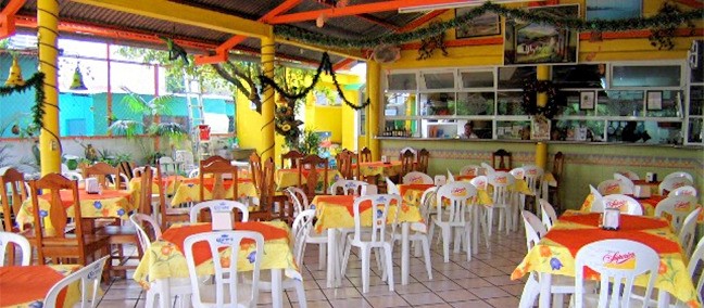 La Casita Restaurant, Catemaco, Veracruz, México | ZonaTuristica