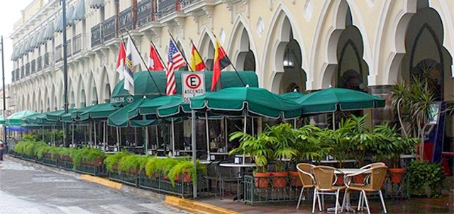 Café de la Plaza