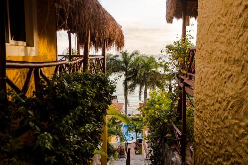 La Joya, Isla Mujeres