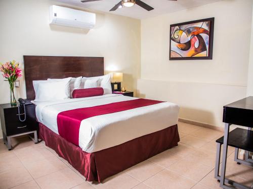 H177 Hotel, Campeche