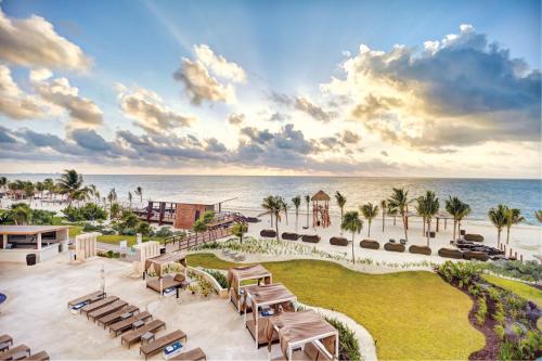 Hideaway at Royalton Riviera Cancún, Puerto Morelos