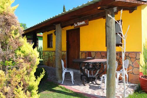 Cabañas Cumbres de Aguacatitla, San Miguel Regla ( Huasca de Ocampo )