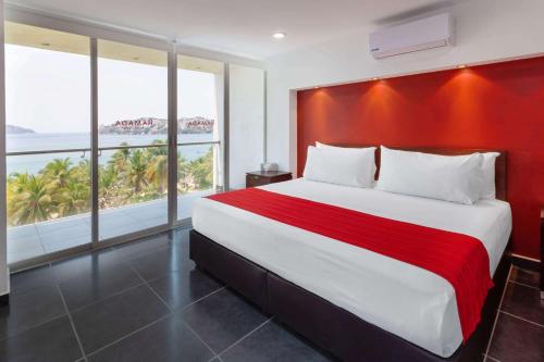 Ramada by Wyndham Acapulco Hotel & Suites, Acapulco