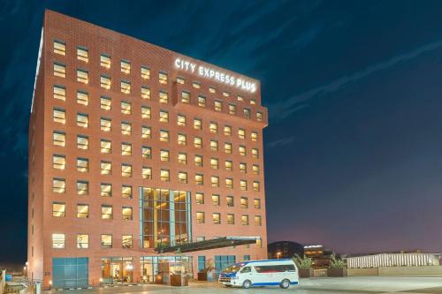 City Express Plus by Marriott Tijuana, Tijuana