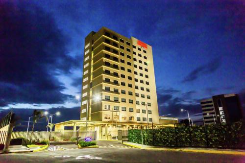 Hampton Inn & Suites By Hilton Puebla, Cholula