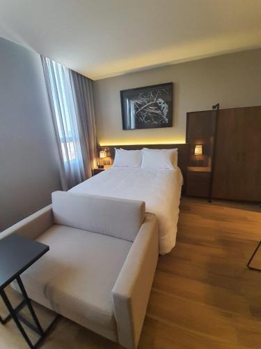 Staybridge Suites Guadalajara Novena, Guadalajara