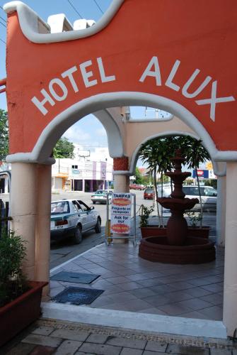 Alux, Cancún