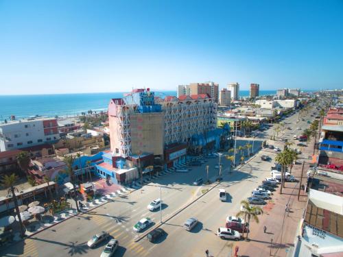 Festival Plaza, Rosarito