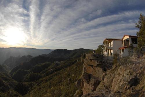 Mansión Tarahumara, Posada Barrancas