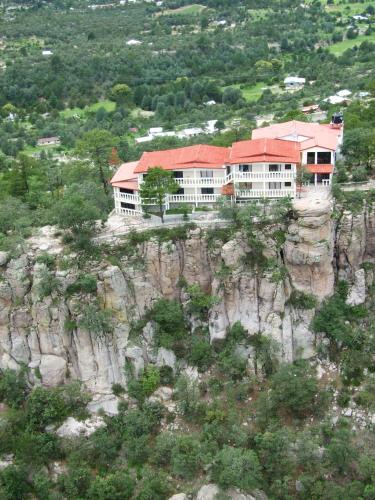 Mansión Tarahumara, Posada Barrancas