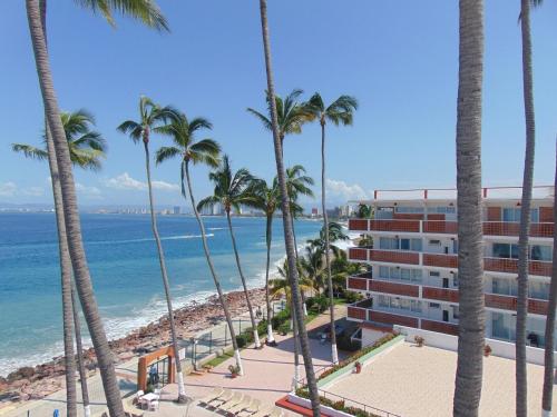 Rosita, Puerto Vallarta