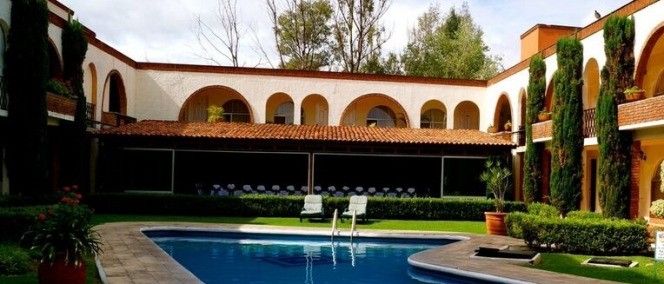 Hotel y Suites Villa del Sol, Morelia